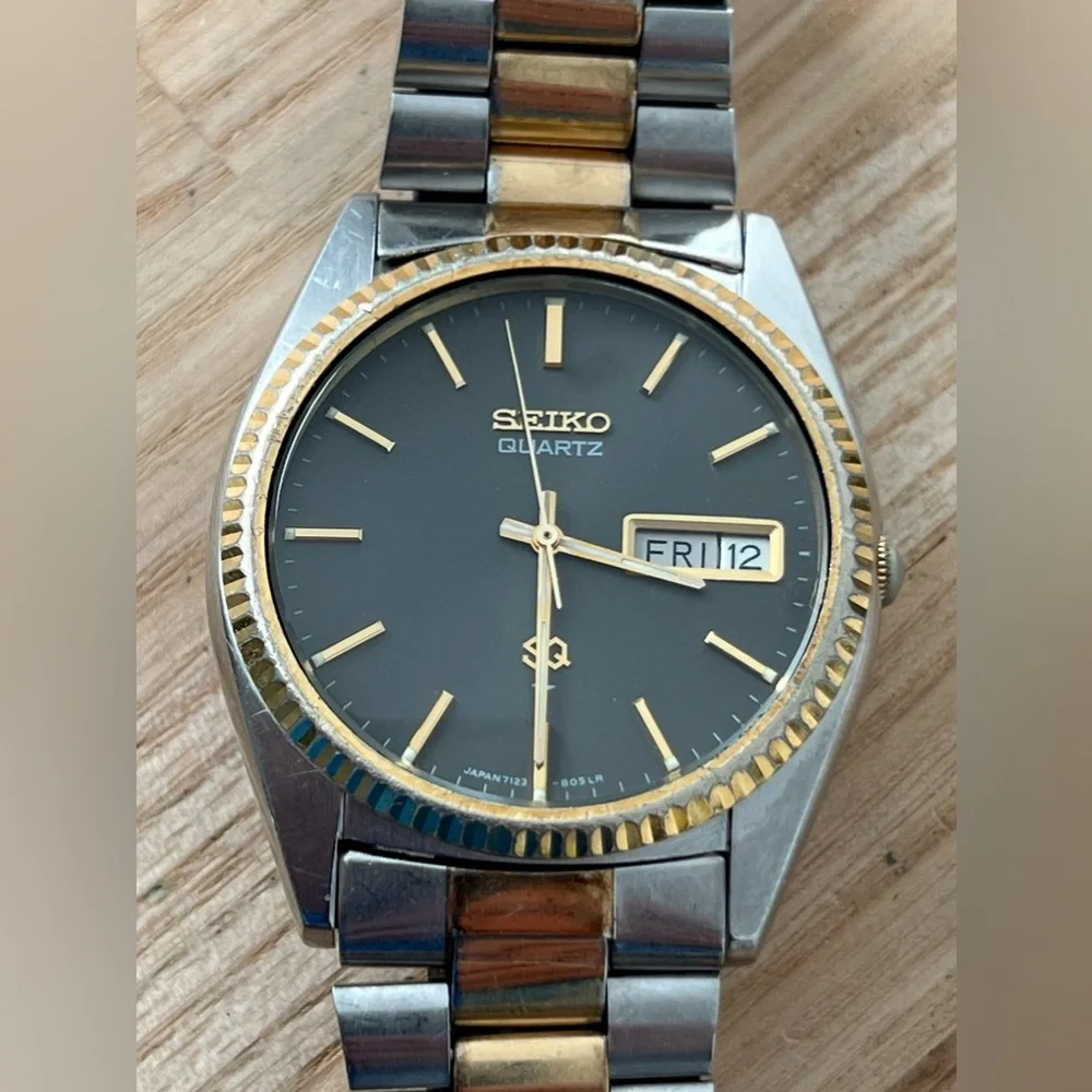 Seiko SQ Presidential Vintage Men’s Watch Rare Dark Gray Dial Two-Tone Bracelet
